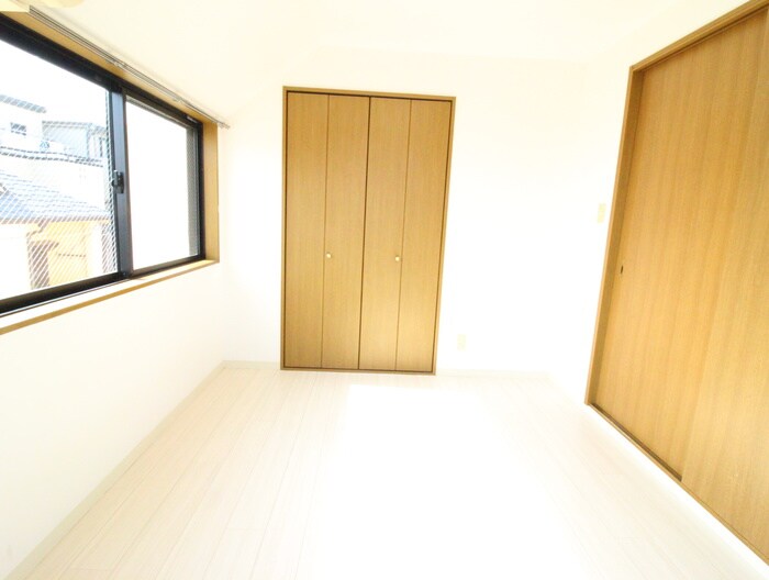 物件内観写真7　(居室)