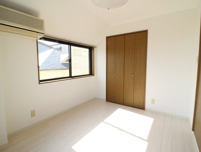 物件内観写真9　(居室)