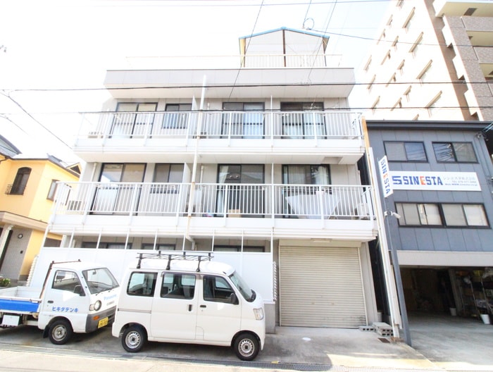 物件外観写真5　(外観写真)