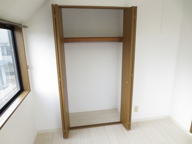 物件内観写真14　(収納)