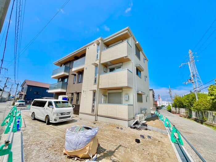 物件外観写真3　(外観写真)