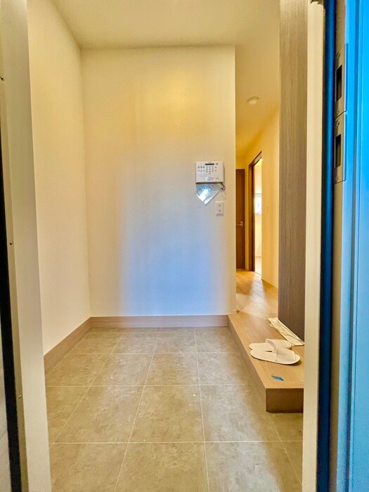 物件内観写真20　(玄関)