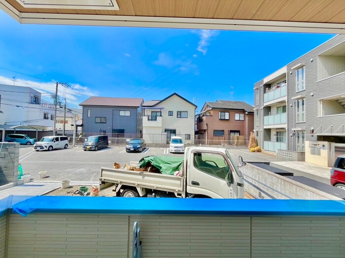 物件内観写真22　(室内からの展望)