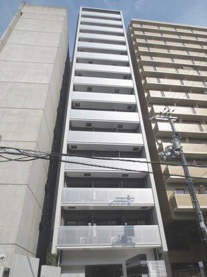 ﾚｵﾝｺﾝﾌｫｰﾄ本町(1401)外観写真