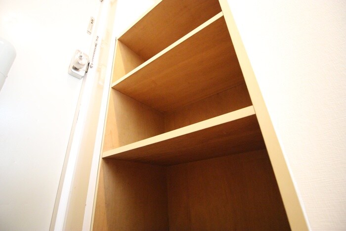 物件内観写真15　(靴箱)