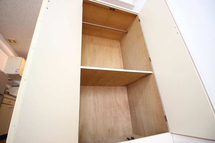 物件内観写真16　(収納)