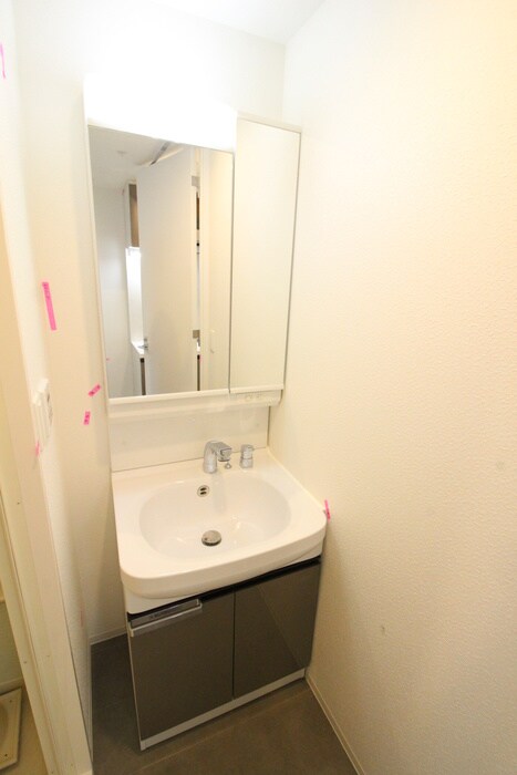 物件内観写真9　(洗面)