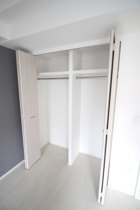 物件内観写真13　(収納)