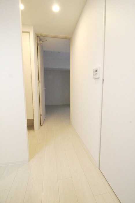 物件内観写真17　(廊下)