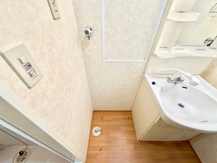 物件内観写真19　(洗濯機置場)