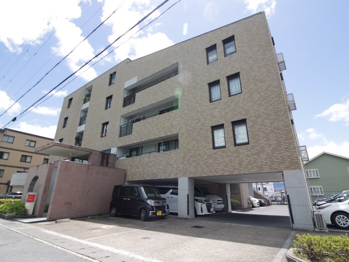 物件外観写真6　(外観写真)