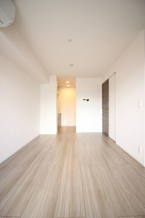 物件内観写真11　(居室)