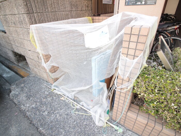 物件外観写真4　(建物設備)