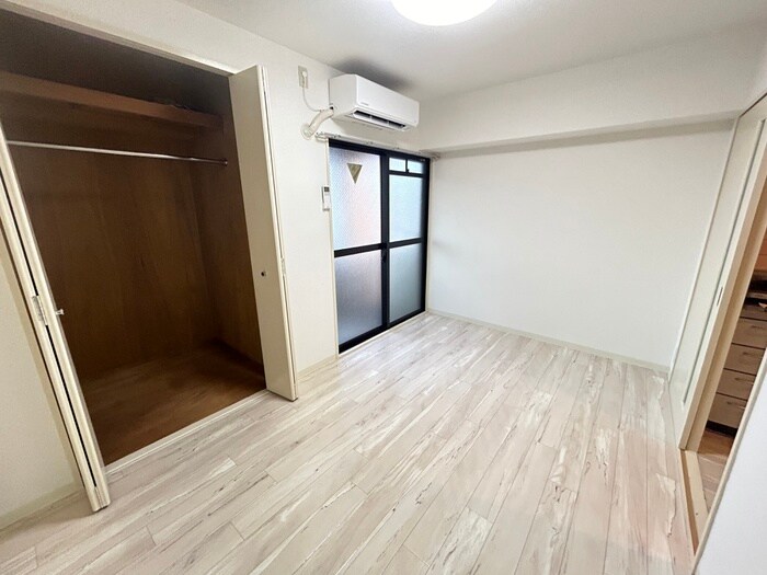 物件内観写真19　(居室)