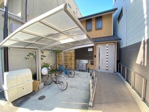 天使　EiGHT RooM外観写真