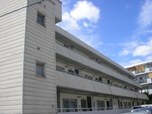 第一岸田マンション外観写真