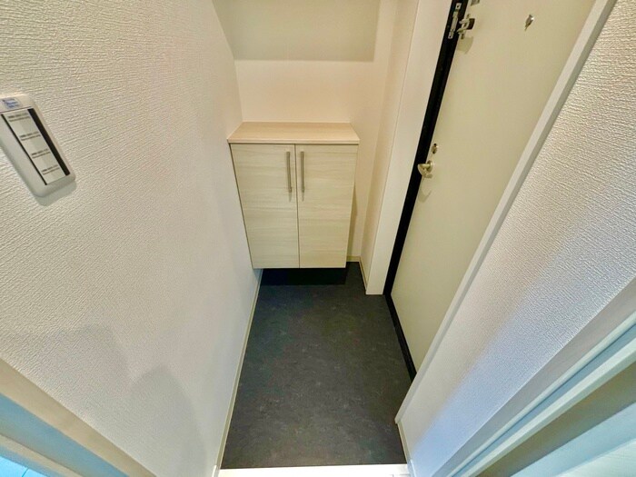 物件内観写真19　(玄関)