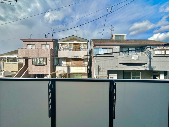 物件内観写真22　(室内からの展望)