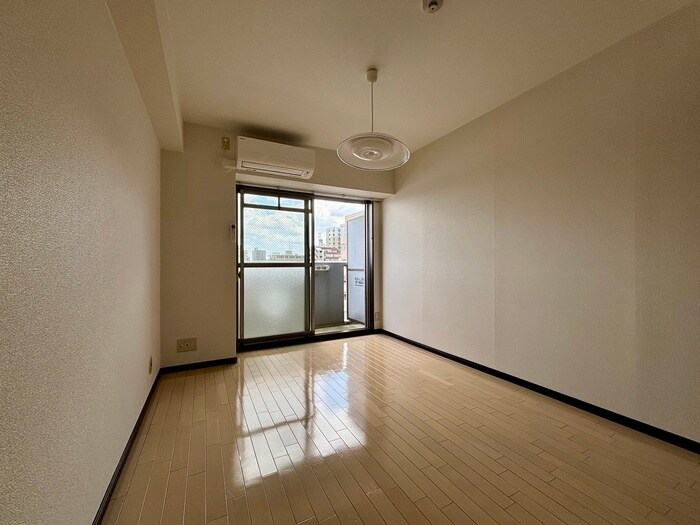 物件内観写真14　(居室)