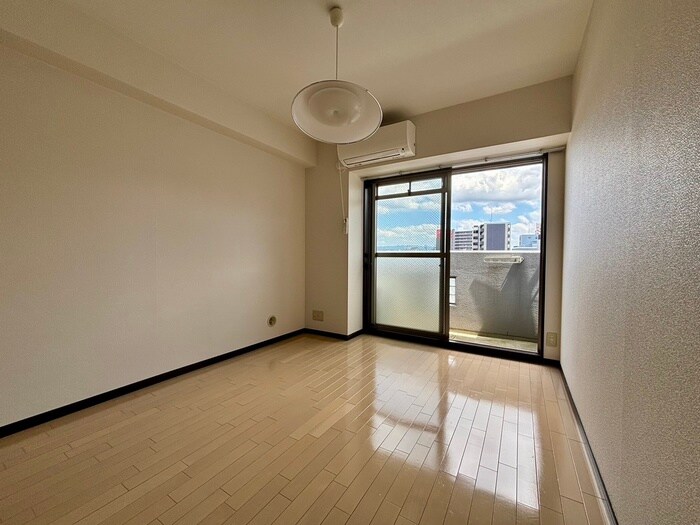 物件内観写真15　(居室)