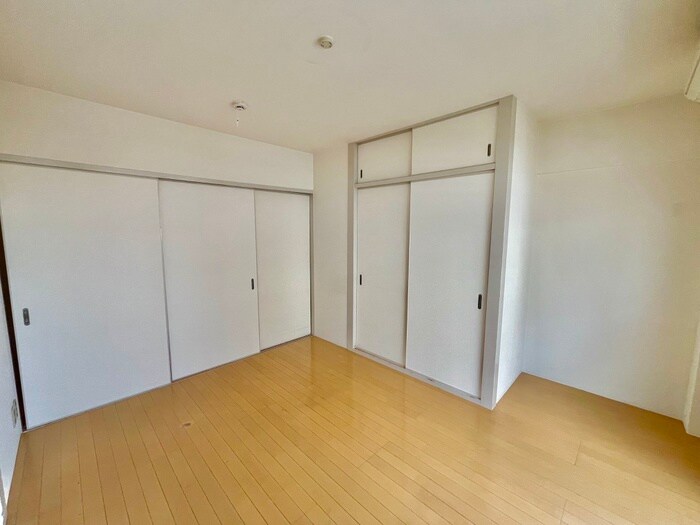 物件内観写真15　(居室)