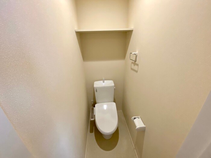 物件内観写真11　(トイレ)