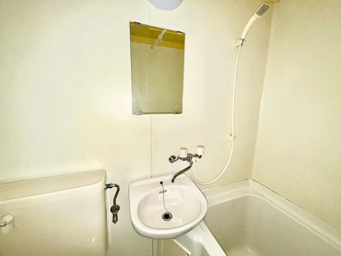 物件内観写真11　(洗面)