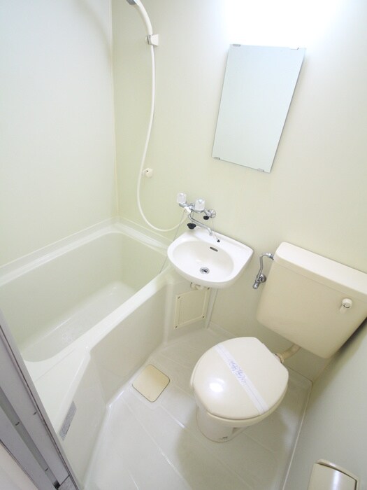 物件内観写真12　(バス／シャワールーム等)