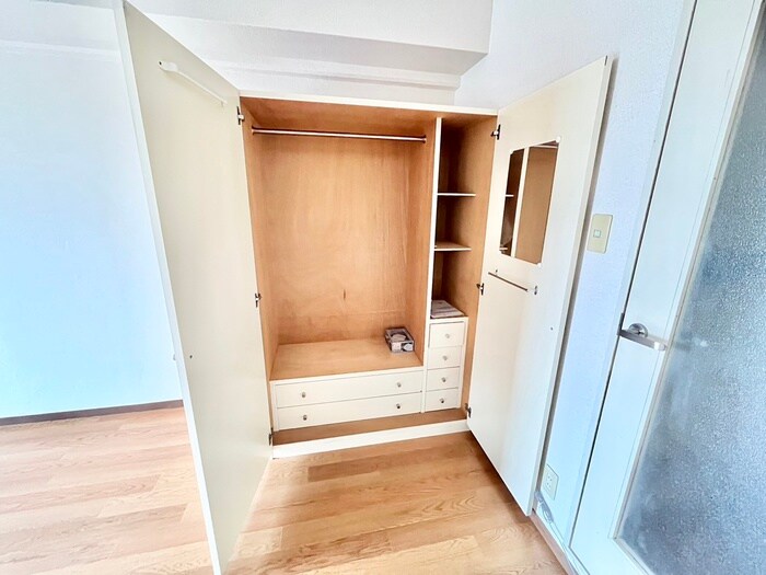 物件内観写真13　(収納)