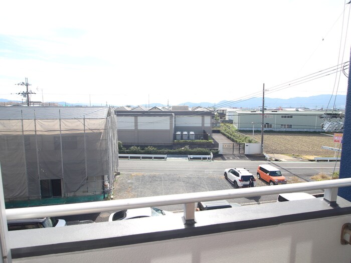 物件内観写真19　(室内からの展望)