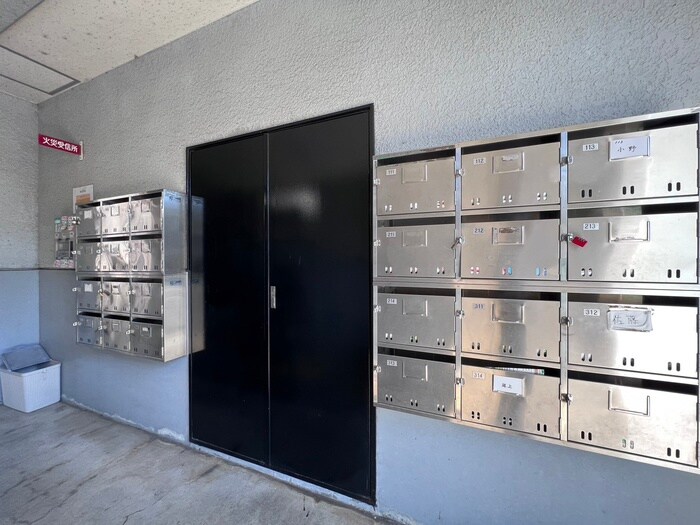 物件外観写真4　(建物設備)