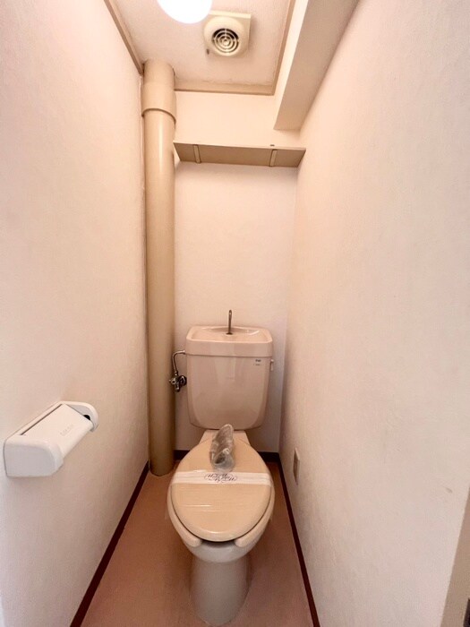 物件内観写真12　(トイレ)