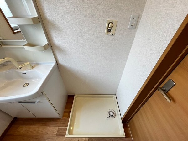 洗濯機置場