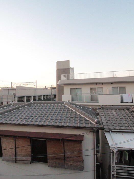 物件内観写真22　(室内からの展望)