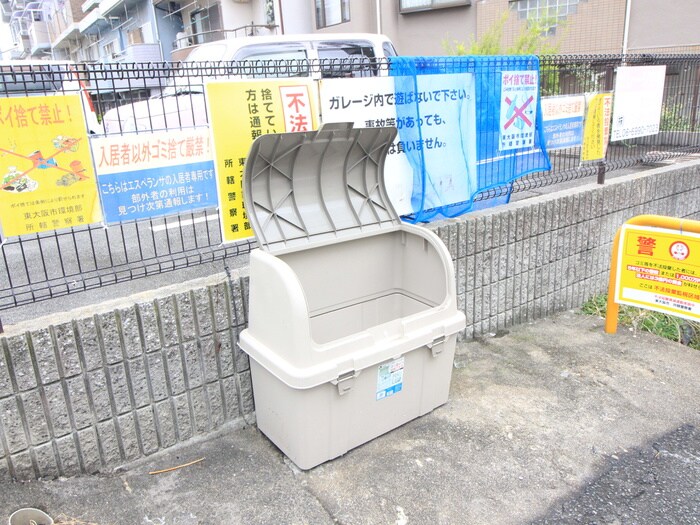 物件外観写真6　(建物設備)