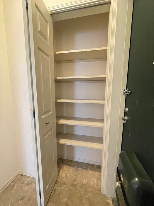 物件内観写真19　(靴箱)