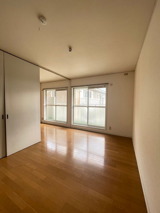 物件内観写真22　(居室)