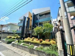 ブリストル外観写真