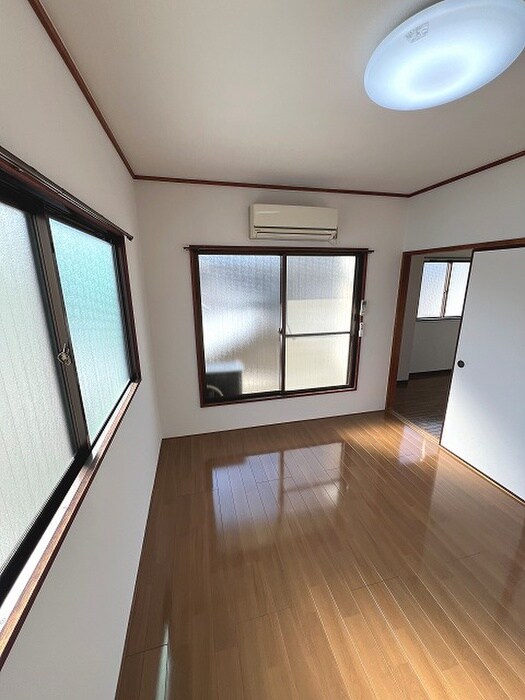 物件内観写真12　(居室)