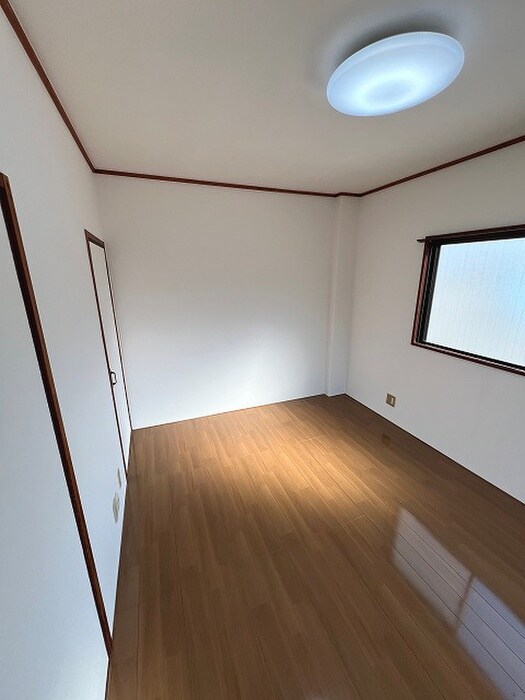 物件内観写真15　(居室)