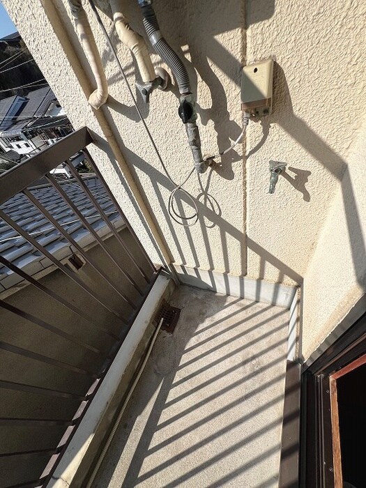 物件内観写真17　(洗濯機置場)