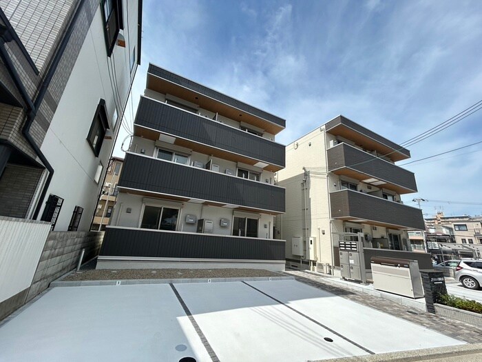 物件外観写真1　(外観写真)