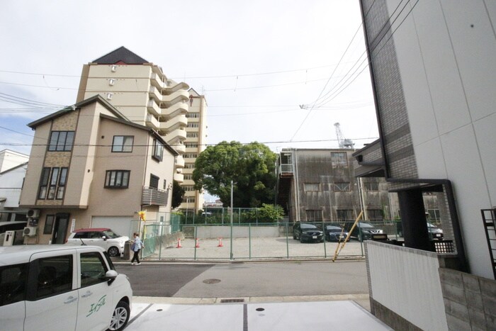 物件内観写真17　(室内からの展望)