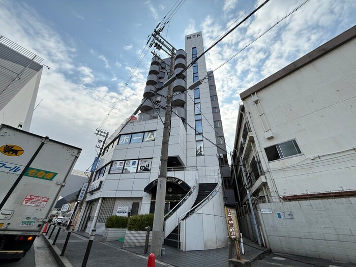 ミタカホ－ム８番の物件外観写真