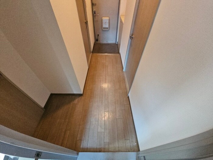 物件内観写真20　(廊下)