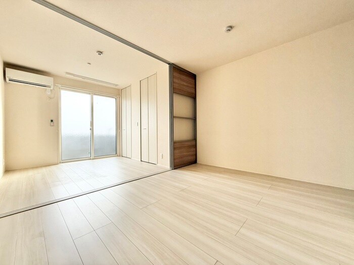 物件内観写真11　(居室)