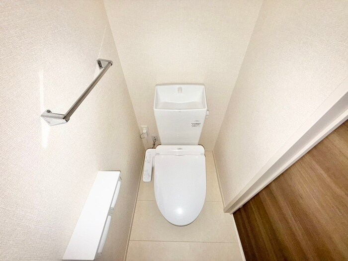 物件内観写真15　(トイレ)