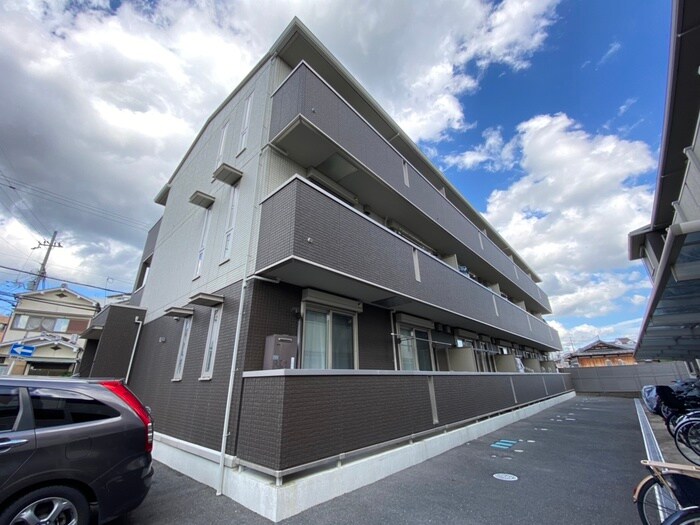 物件外観写真2　(外観写真)