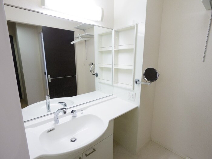 物件内観写真12　(洗面)