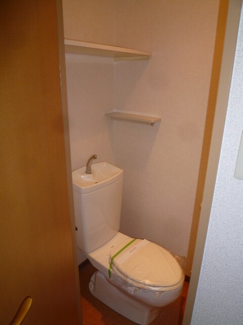 物件内観写真10　(トイレ)